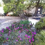 Los Barrancos Bed & Breakfast